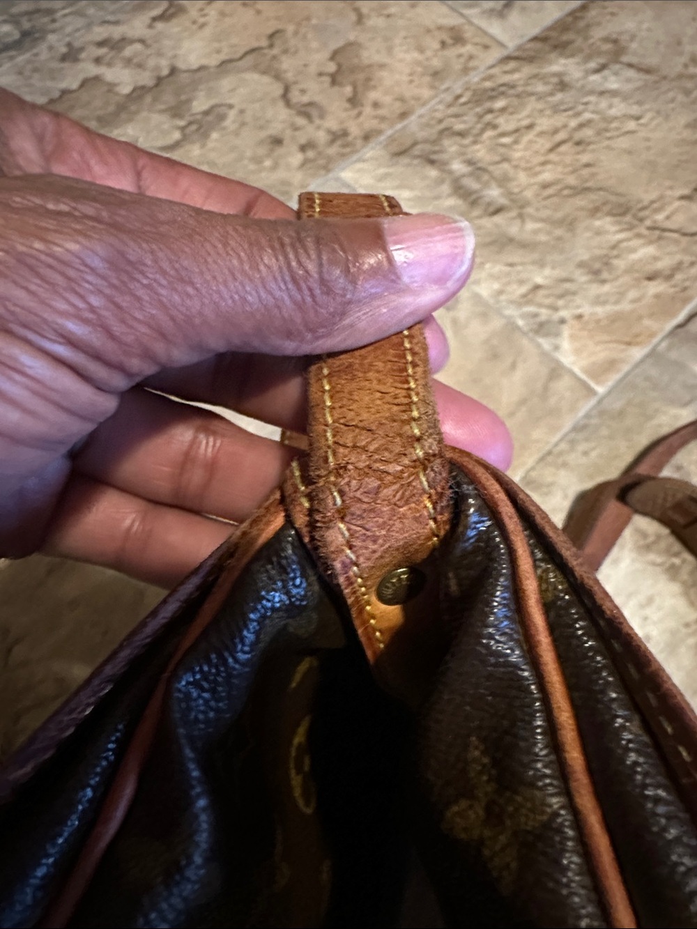 Louis Vuitton Saumur Monogram Crossbody in Dark Brown and Tan - Picture 2 of 16